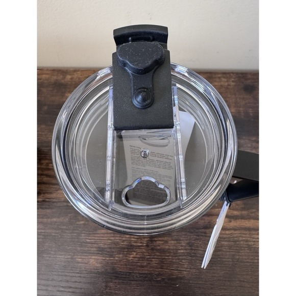 New lululemon Insulated Mug 20oz Black With Lid & Lock Coffee Tea Handle NWT - Picture 6 of 7